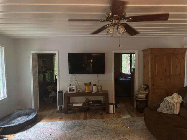 111 Sylvan Way, La Honda CA: https://media.crmls.org/mediaz/3286195d-d16d-4fe3-a4cd-19b045fd94db.jpg