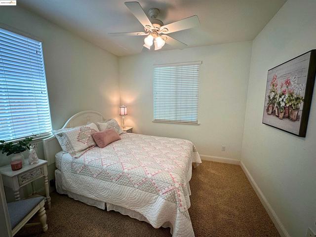 1327 Remington Ct, Tracy CA: https://media.crmls.org/mediaz/32880adc-81ff-4e23-aef0-3c3aac3d30a8.jpg