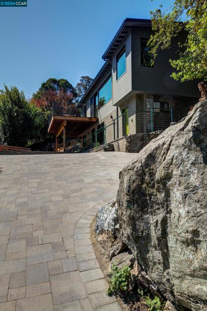 Image 28 of 30 For 5924 Park Ave