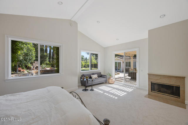 758 Camino Dos Rios, Thousand Oaks CA: https://media.crmls.org/mediaz/3289cb92-e221-4039-a4a7-787700d75968.jpg
