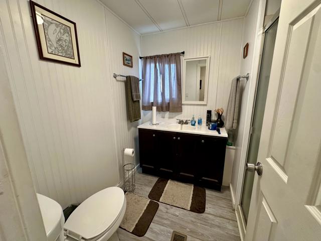 32660 Bloomfield Avenue, Thousand Palms CA: https://media.crmls.org/mediaz/3289e904-f25d-409a-92d7-c1407684f950.jpg