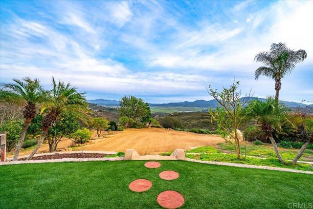 Detail Gallery Image 39 of 43 For 19894 via Vista Grande, Ramona,  CA 92065 - 2 Beds | 2/1 Baths