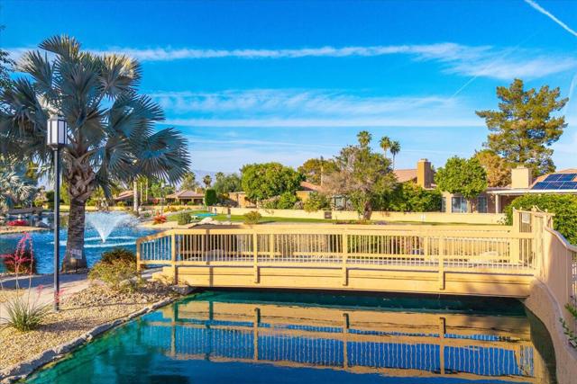 44269 Portofino Court, Palm Desert CA: https://media.crmls.org/mediaz/328adc24-f11e-4821-809d-6baec44f3630.jpg