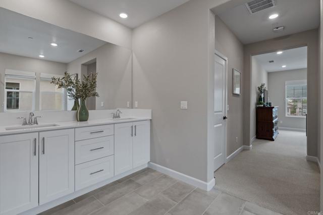 Detail Gallery Image 34 of 55 For 21541 Trail Blazer Ln, Escondido,  CA 92029 - 3 Beds | 3/1 Baths