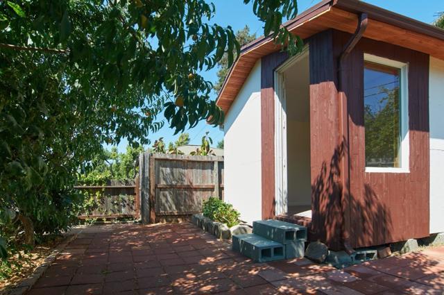 506 Annette Avenue, Vallejo CA: https://media.crmls.org/mediaz/328c4666-7435-4631-96d8-8167be594523.jpg