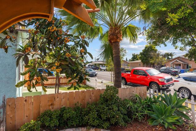 4239 35Th Street, San Diego CA: https://media.crmls.org/mediaz/328ec814-8ce2-43f1-a368-8d9484a76d10.jpg