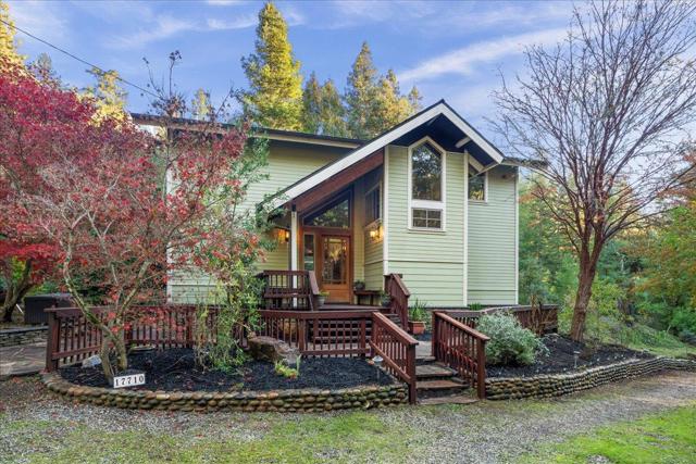 17710 Bear Creek Road, Boulder Creek CA: https://media.crmls.org/mediaz/328edeb9-8993-4e5c-9b96-0043d9f52769.jpg