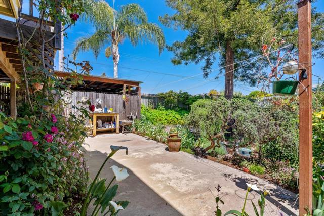 150 Darwin Street, Santa Cruz CA: https://media.crmls.org/mediaz/328ee3e1-218e-4bf0-8456-5acf96a24b12.jpg