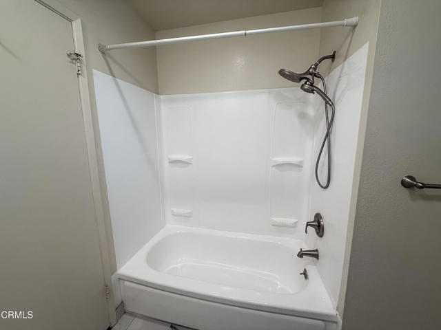 Detail Gallery Image 15 of 19 For 1730 W Hemlock St, Oxnard,  CA 93035 - 3 Beds | 2 Baths