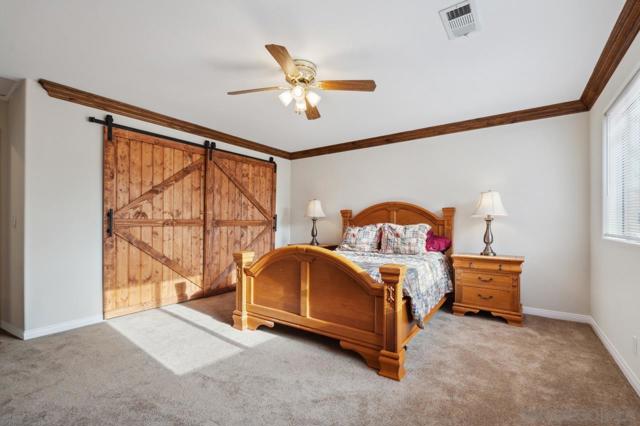 15091 Chemise Creek Rd, Ramona CA: https://media.crmls.org/mediaz/3290c9bc-fbac-4de5-9179-b35b45eab350.jpg