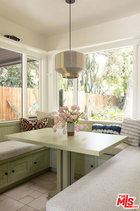 8427 Oswego Street, Sunland CA: https://media.crmls.org/mediaz/32916c65-1cf5-4aa9-ad95-5bbff88e167a.jpg