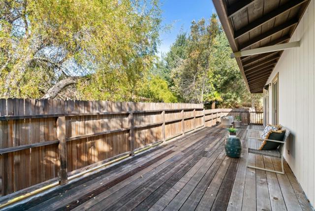 14 Laguna Robles, Carmel Valley CA: https://media.crmls.org/mediaz/32927ac5-5054-410f-90cf-0b4cc78d34f8.jpg