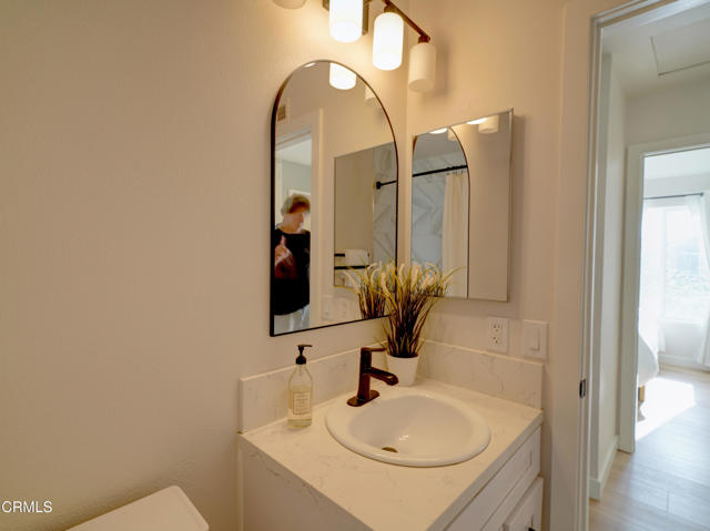 Detail Gallery Image 32 of 37 For 29047 Ironwood Ln, Saugus,  CA 91390 - 3 Beds | 3/1 Baths