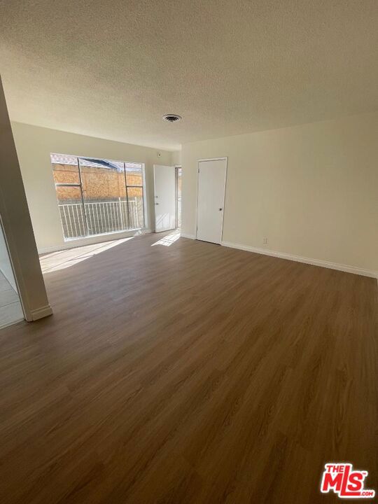 1919 W 36th Street