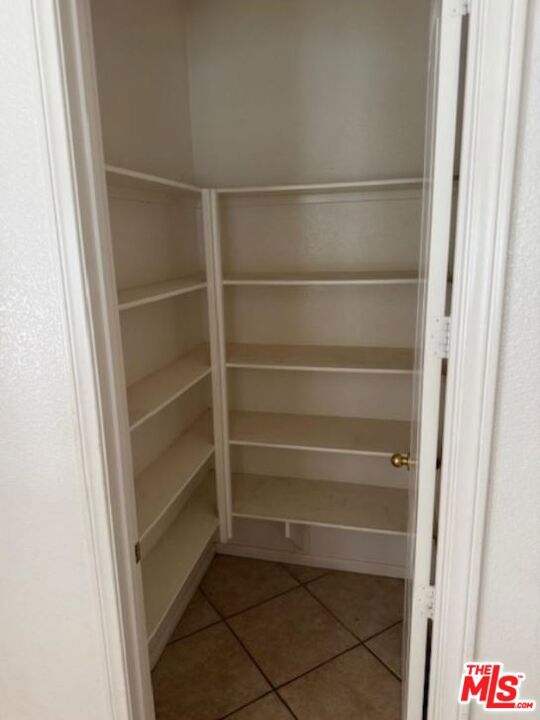 1808 Fallbrook Oaks Court, Fallbrook CA: https://media.crmls.org/mediaz/32945711-c2a7-4bb0-92ae-ad08911085d8.jpg
