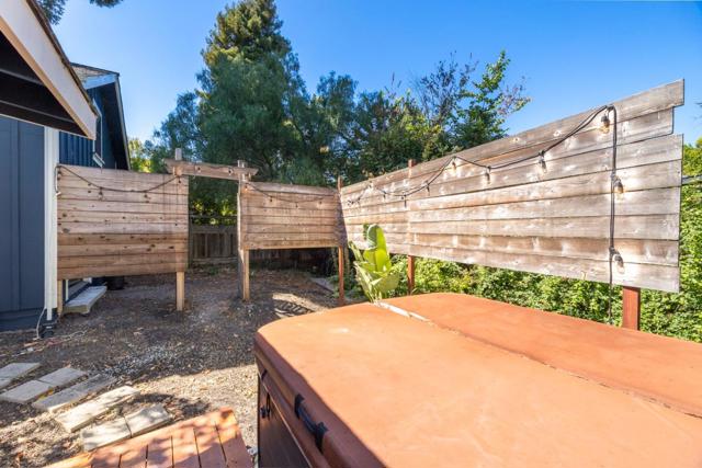 1124 Laurel Street, Santa Cruz CA: https://media.crmls.org/mediaz/32973a86-397f-4338-a9d1-d1f8fc88b0fd.jpg