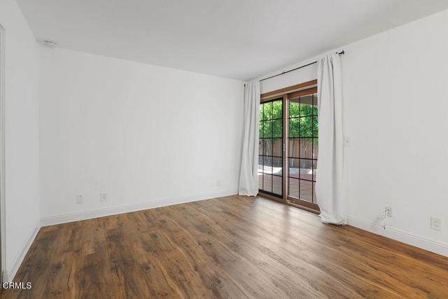 Detail Gallery Image 25 of 31 For 1129 Glenbridge Cir, Westlake Village,  CA 91361 - 2 Beds | 2 Baths