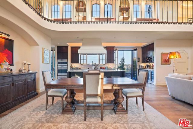 29549 Harvester Road, Malibu CA: https://media.crmls.org/mediaz/3298123a-9a72-42db-8d15-f11a962ea47d.jpg