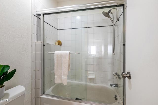 Detail Gallery Image 18 of 27 For 360 S Euclid Ave #317,  Pasadena,  CA 91101 - 2 Beds | 2 Baths