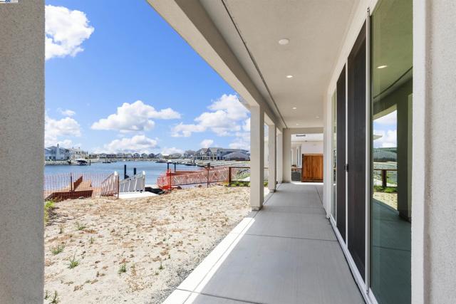 101 Sea Gate Place, Bethel Island CA: https://media.crmls.org/mediaz/32992171-bf77-41a3-ac16-9d26dffb9e2b.jpg