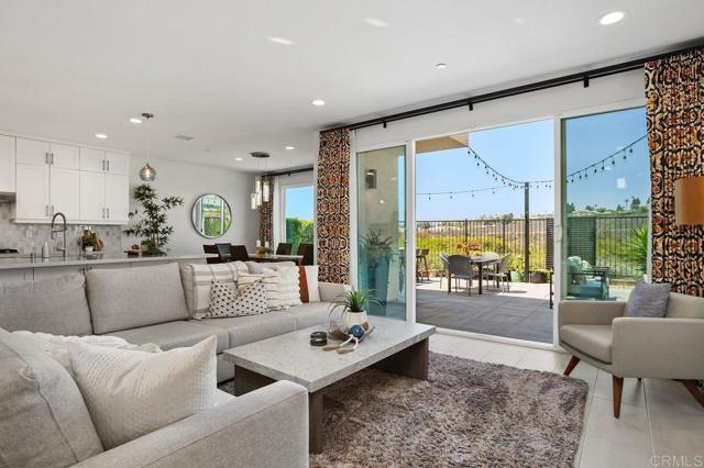 Detail Gallery Image 17 of 55 For 3046 Villeta Ave, Carlsbad,  CA 92010 - 3 Beds | 2/1 Baths