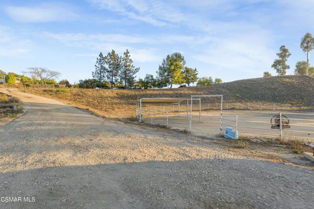 6417 Turfway Road, Moorpark CA: https://media.crmls.org/mediaz/329a4954-fbc7-4aeb-a35d-f4cbf7d34fad.jpg