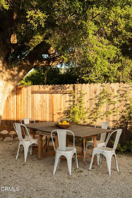 202 N. Fulton Street, Ojai CA: https://media.crmls.org/mediaz/329a8e4a-4978-49b4-bbc9-299471e7c1eb.jpg