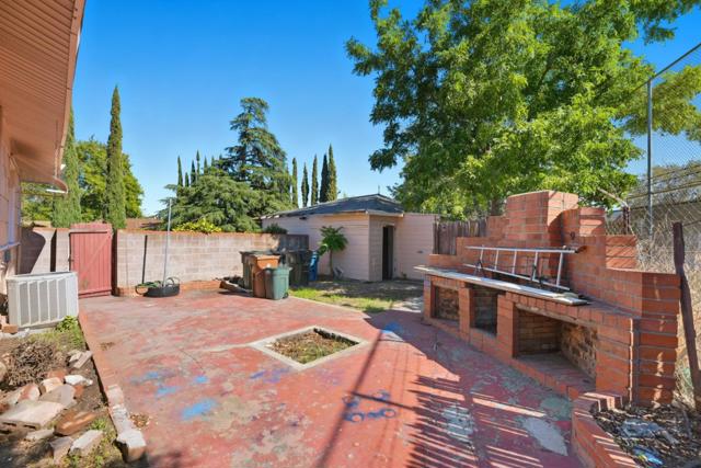 701 W 14th Street, Antioch CA: https://media.crmls.org/mediaz/329b11e3-9115-4d00-a220-f165e5178a96.jpg