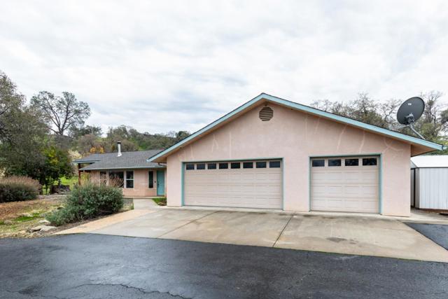 41508 Roaring River Court, Coarsegold CA: https://media.crmls.org/mediaz/329bbf34-33f5-4995-95e1-4afca1a59adf.jpg