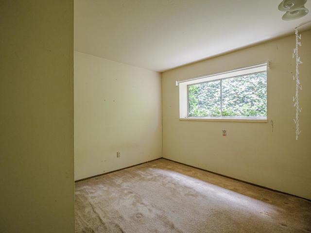 325 Woodland Drive, Scotts Valley CA: https://media.crmls.org/mediaz/329cb78f-13fb-443c-8db0-4994aef784b5.jpg