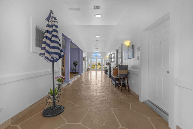 12622 Miracle Hill Road, Desert Hot Springs CA: https://media.crmls.org/mediaz/329e1680-468c-4ce4-a821-301eed478c2d.jpg