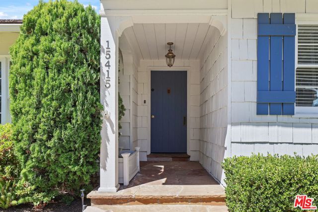 15415 Albright Street photo 3