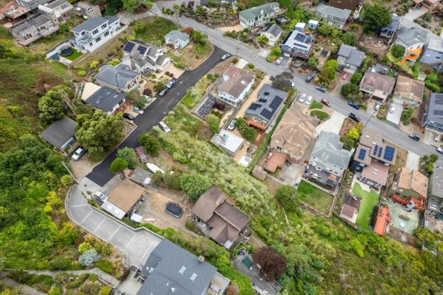 417 Athenian Way, Pacifica CA: https://media.crmls.org/mediaz/329e52d0-c909-463d-a40d-88cd8d9e5c94.jpg