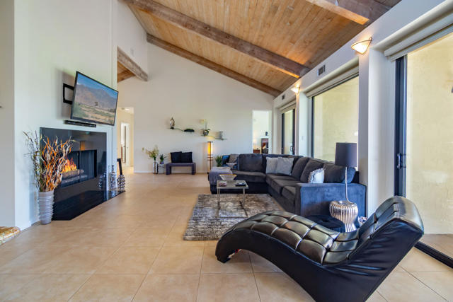 628 Hospitality Drive, Rancho Mirage CA: https://media.crmls.org/mediaz/329e8d67-eac3-4b4a-8c72-04e1a8827f51.jpg