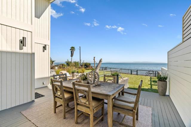 9 Rockview Drive, Santa Cruz CA: https://media.crmls.org/mediaz/329ea1d4-b10f-4ab9-bf8e-36139abc9b35.jpg