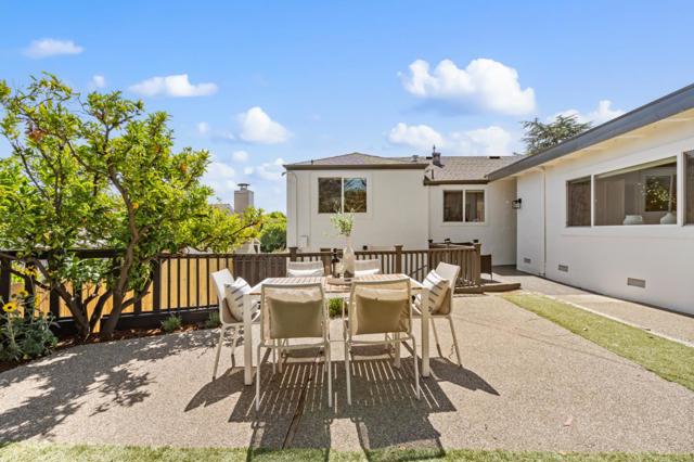 1320 Hull Drive, San Carlos CA: https://media.crmls.org/mediaz/329f8ef5-3d92-409f-aa09-b4d4d8f43007.jpg
