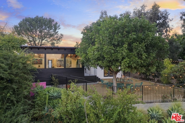 2493 Niagara Way, Los Angeles, CA 90041