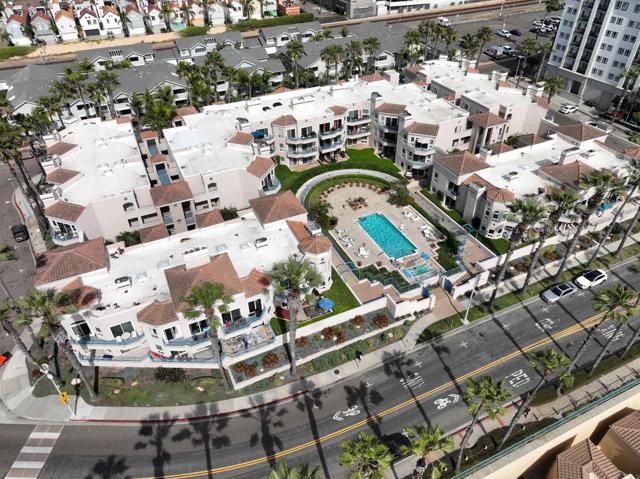 Detail Gallery Image 7 of 40 For 400 N Pacific St #111,  Oceanside,  CA 92054 - 2 Beds | 2 Baths