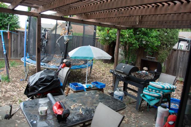 Detail Gallery Image 9 of 9 For 4809 Rue Orleans Ct, San Jose,  CA 95136 - 4 Beds | 2 Baths