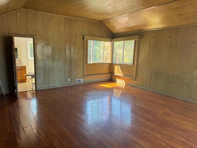 2145 Mount Pleasant Road, San Jose CA: https://media.crmls.org/mediaz/32a3c9ee-2ed2-44db-aca7-b82c203bfd88.jpg