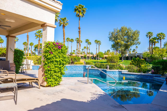 67646 S Natoma Drive, Cathedral City CA: https://media.crmls.org/mediaz/32a44676-6ea7-4d40-8754-d67e964c7589.jpg