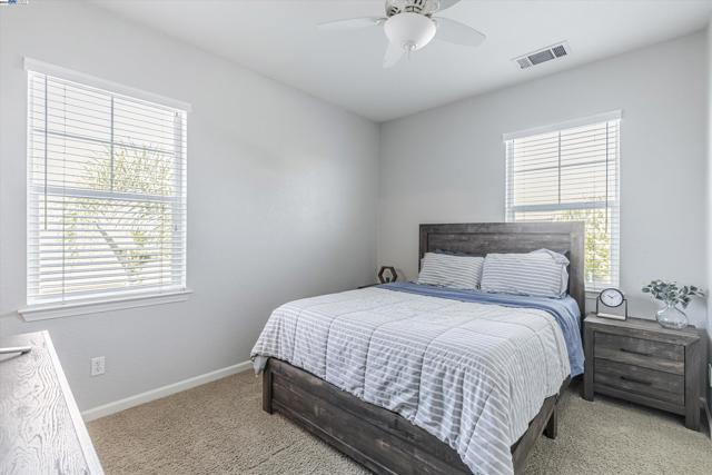 Image 30 of 53 For 4003 Blacksmith Cir