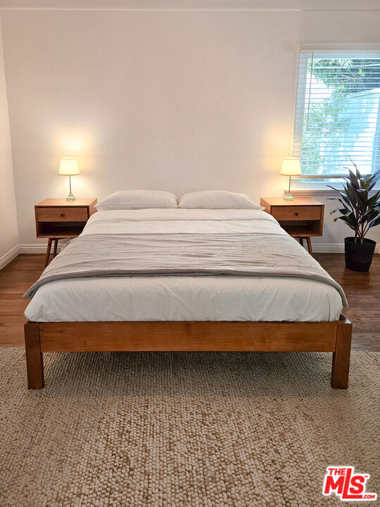 3780 Beethoven Street, Los Angeles CA: https://media.crmls.org/mediaz/32a9d744-0d1e-4c5b-bb74-18820c7320be.jpg