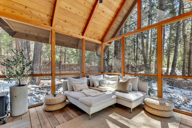 26299 Tahquitz Drive, Idyllwild CA: https://media.crmls.org/mediaz/32ab7ef8-7d54-4726-8bb2-5af999d123af.jpg