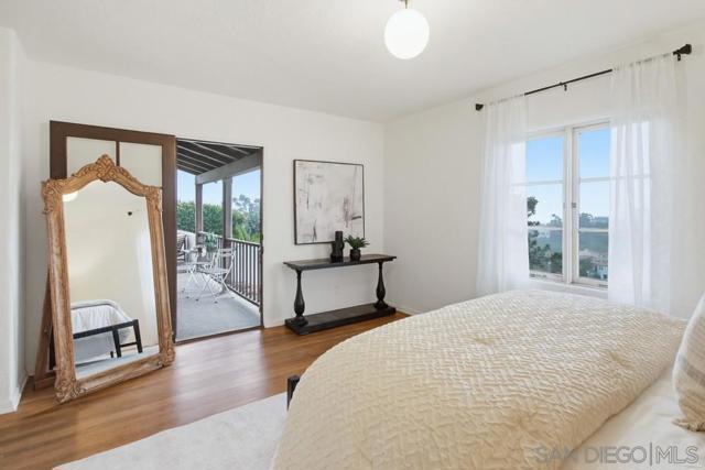 2854 Albatross Street, San Diego CA: https://media.crmls.org/mediaz/32af0f7b-dcee-4955-81ee-28c222f6eb69.jpg