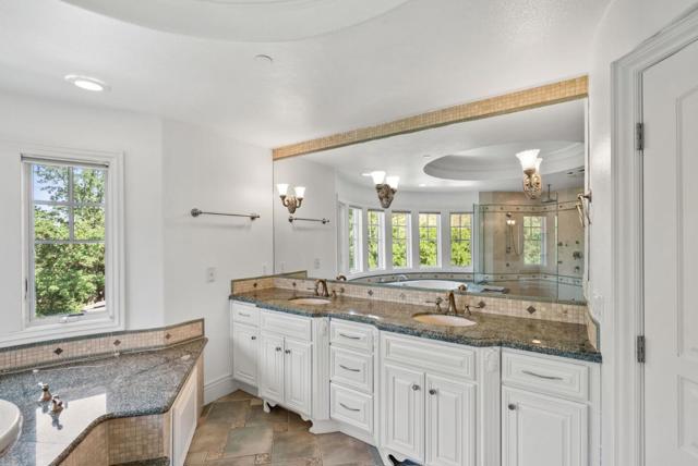 12690 Dianne Drive, Los Altos Hills CA: https://media.crmls.org/mediaz/32af3b58-1e6a-4245-a220-553417775abc.jpg