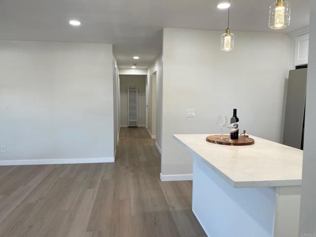 Detail Gallery Image 4 of 16 For 2416 Shamrock St, San Diego,  CA 92105 - 3 Beds | 2 Baths