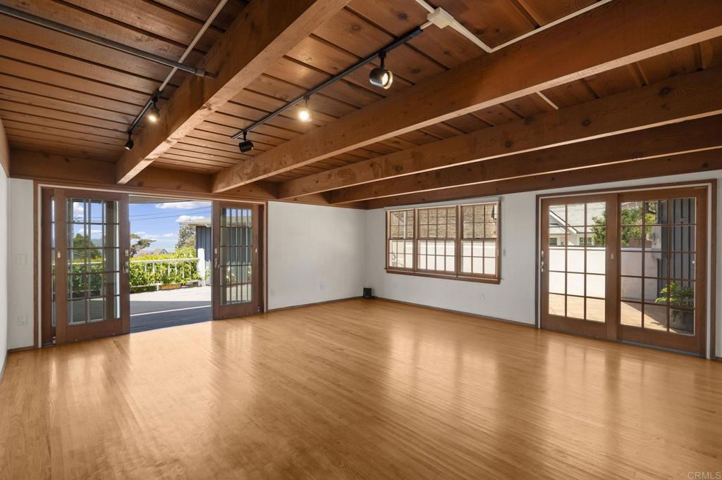 386 13th Street - photo 6