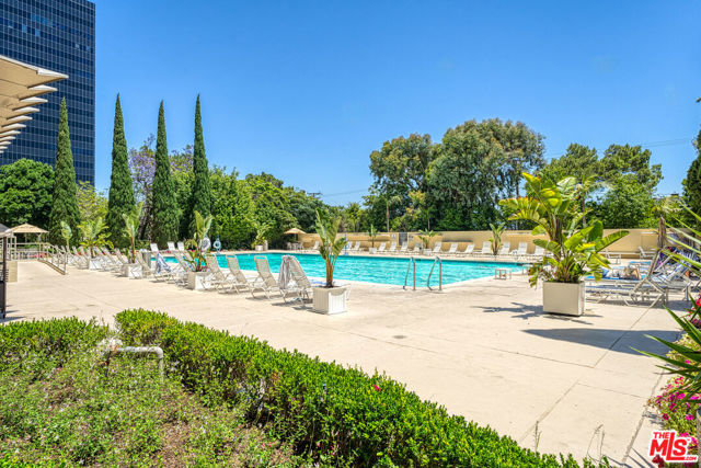 2160 Century Park East, Los Angeles CA: https://media.crmls.org/mediaz/32b28cc0-fbda-4030-a785-b7c82c487a7d.jpg