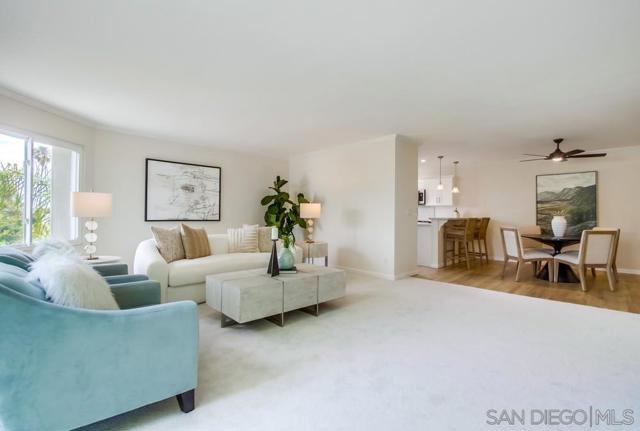5370 La Jolla Blvd., La Jolla CA: https://media.crmls.org/mediaz/32b28f9e-9ac3-49de-a4b0-1a99e2e01389.jpg